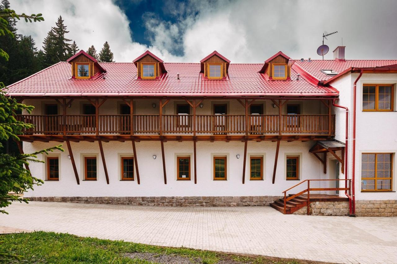 Apartman Ela Horní Blatná 外观 照片