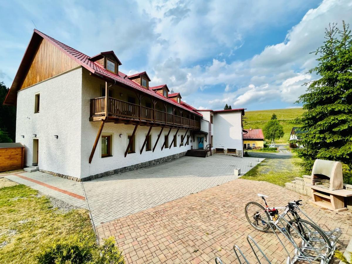 Apartman Ela Horní Blatná 外观 照片